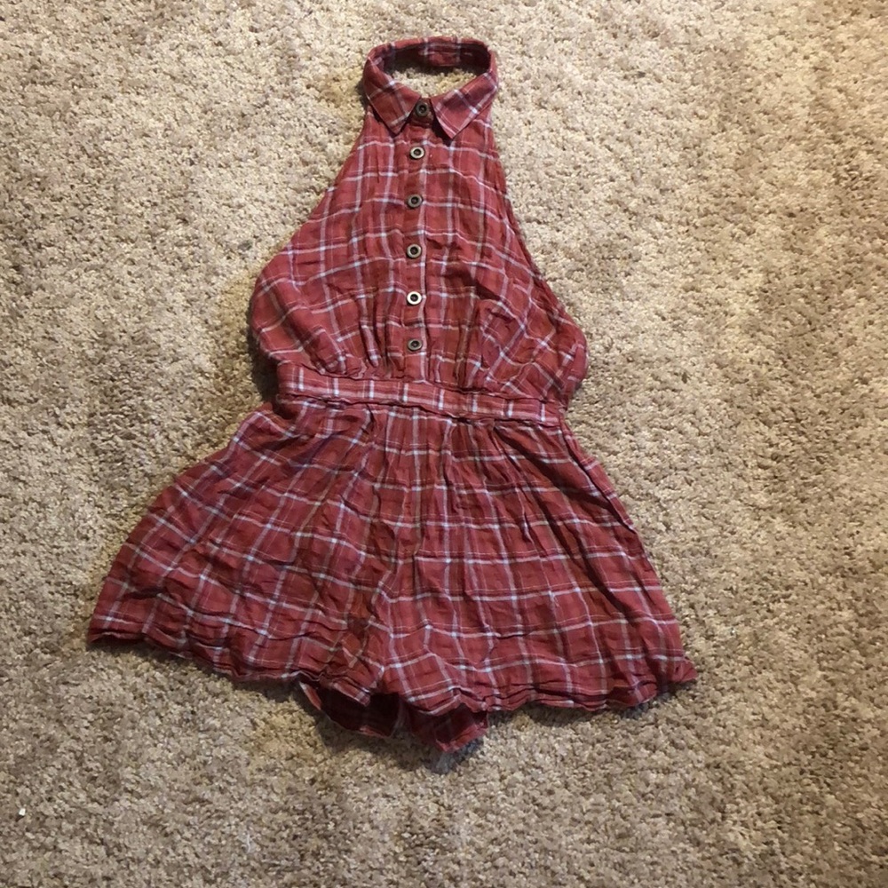 SUPER CUTE OPEN BACK PLAID ROMPER!!